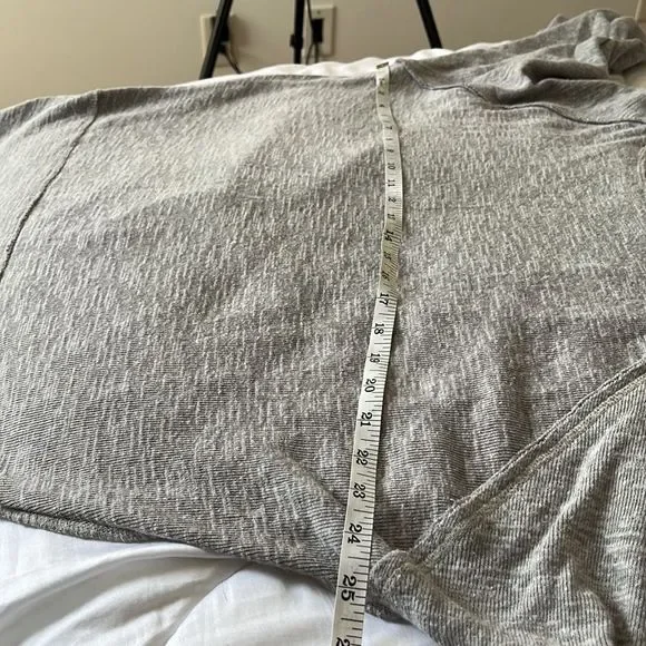 Free People Get Together Gray Long Sleeve Shirt Size Medium - Picture 6 of 7